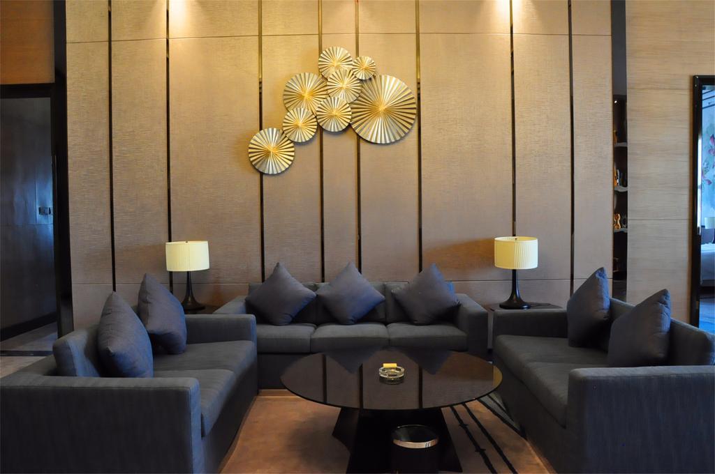 Baotou West Lake Hotel Exterior photo